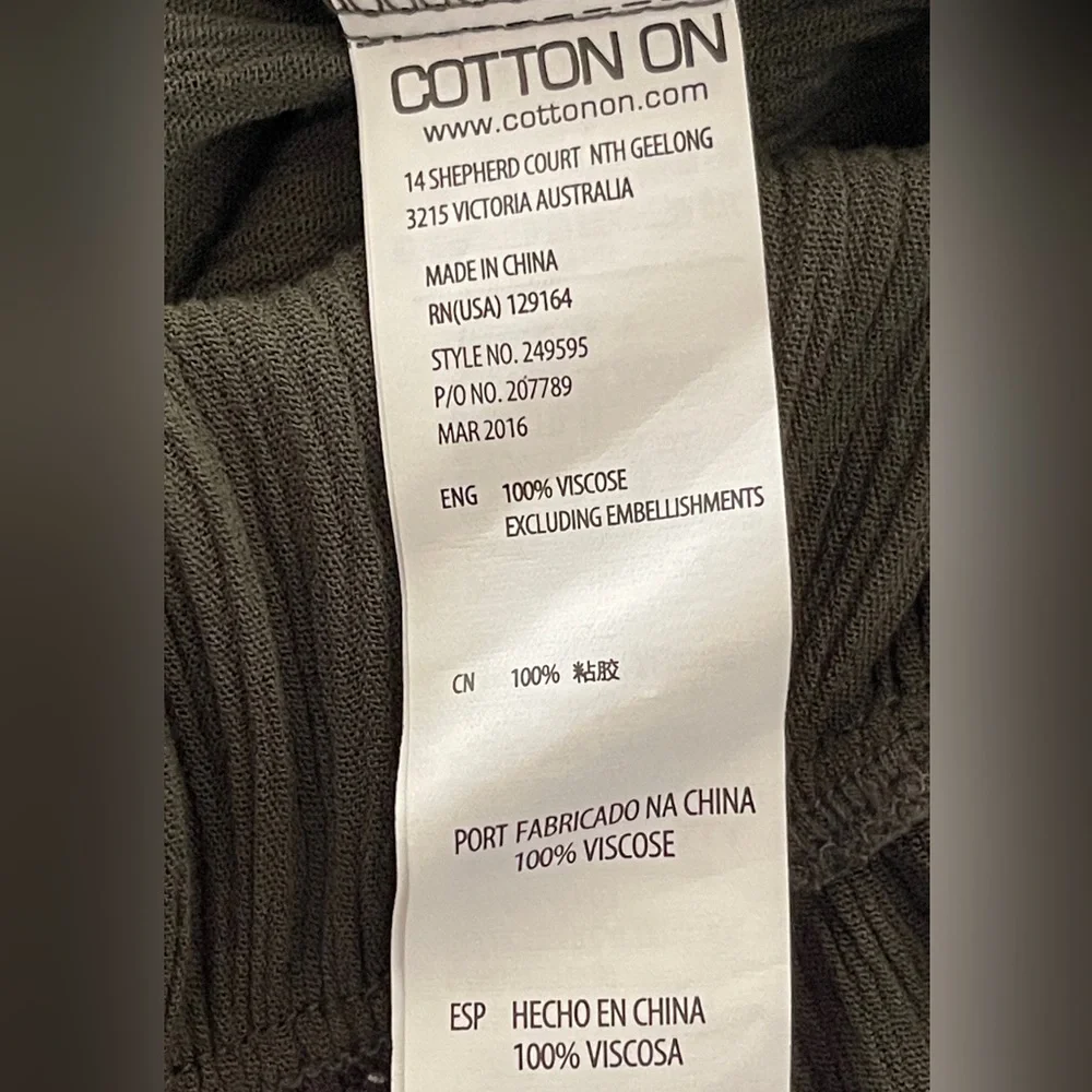 Cotton On Deep Green Cold Shoulder Romper -‎ Large - Picture 5 of 5